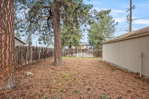 Exterior - 1303 E Dalke Ave, Spokane, WA 99208 photo 9 of 10