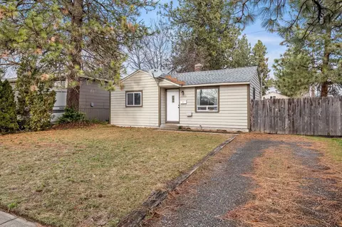 Exterior - 1303 E Dalke Ave, Spokane, WA 99208 photo 2 of 10