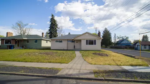 604 E Queen Ave, Spokane, WA 99207