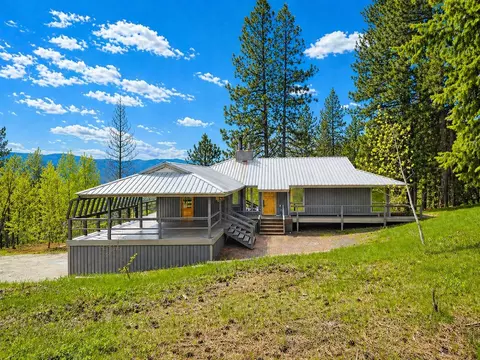 2383 Burnt Valley Rd # -A, Chewelah, WA 99109