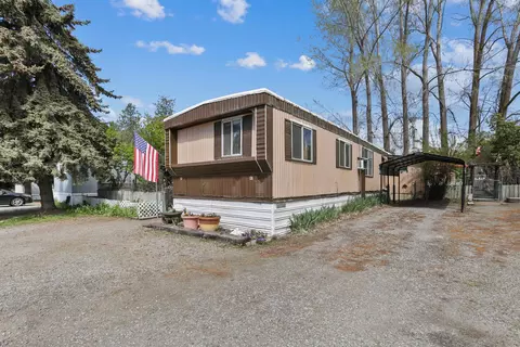 24807 E Trent Ave #41, Newman Lake, WA 99025