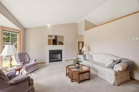 Living - 3319 E 65th Ave, Spokane, WA 99223 photo 3 of 5