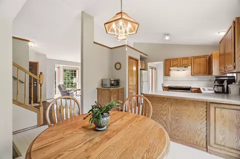 Dining - 3319 E 65th Ave, Spokane, WA 99223 photo 1 of 4