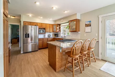 Kitchen - 21 W Chattaroy Rd, Colbert, WA 99005 photo 3 of 3
