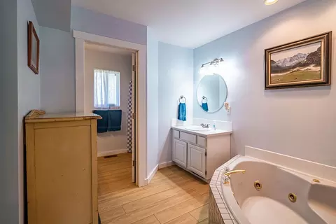 Bath - 21 W Chattaroy Rd, Colbert, WA 99005 photo 1 of 5