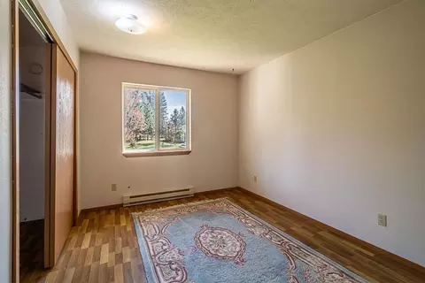Bedroom - 21 W Chattaroy Rd, Colbert, WA 99005 photo 5 of 7