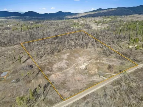 15015 Eistrup Rd, Elk, WA 99009 photo 2