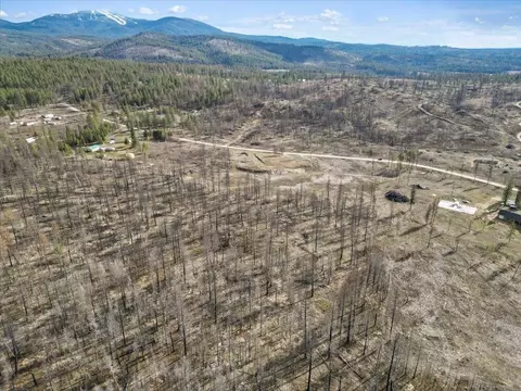 15015 Eistrup Rd, Elk, WA 99009 photo 5