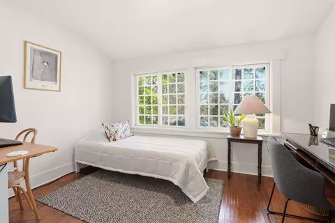 Bedroom - 943 E 16th Ave, Spokane, WA 99203 photo 5 of 5