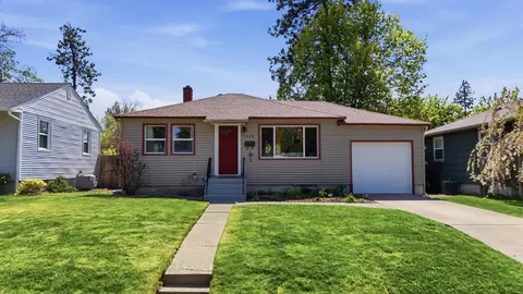 Exterior - 1228 E 40th Ave, Spokane, WA 99203 photo 12 of 14