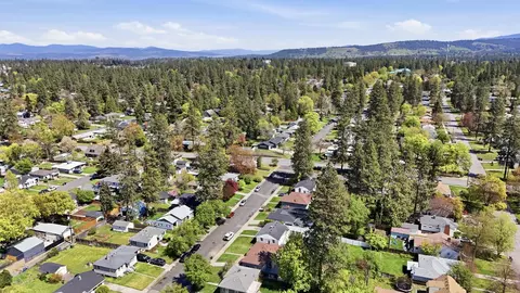 View/Area - 1228 E 40th Ave, Spokane, WA 99203 photo 8 of 10