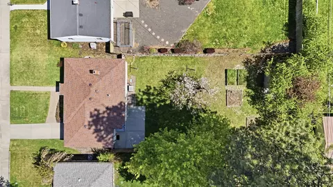 View/Area - 1228 E 40th Ave, Spokane, WA 99203 photo 1 of 10
