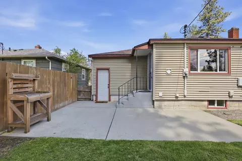 Exterior - 1228 E 40th Ave, Spokane, WA 99203 photo 5 of 14