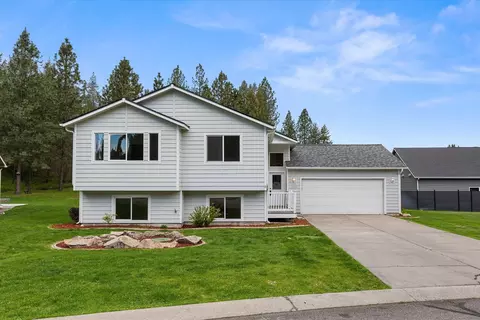 5983 Blackstone Way, Nine Mile Falls, WA 99026