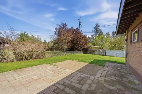 Exterior - 6814 N Post St, Spokane, WA 99208 photo 3 of 7