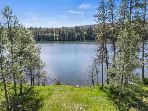 lot5 Shoreline Way, Nine Mile Falls, WA 99026