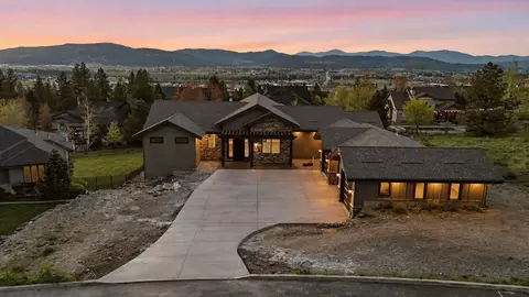 238 N Legacy Ridge Dr, Liberty Lake, WA 99019