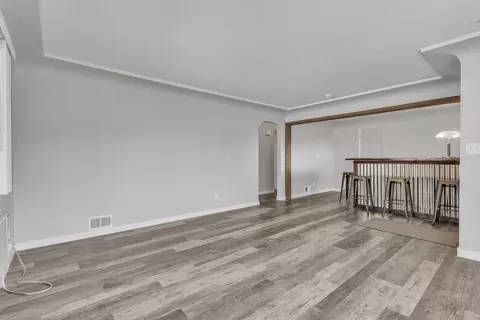 Living - 1007 E Walton Ave, Spokane, WA 99207 photo 1 of 4