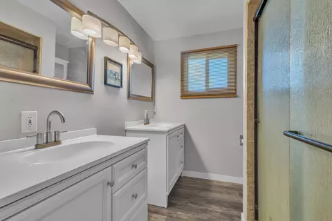 Bath - 1007 E Walton Ave, Spokane, WA 99207 photo 1 of 2