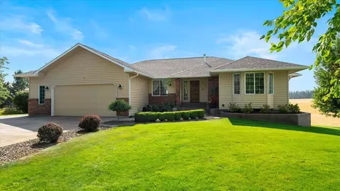 Exterior - 304 E Burk Rd, Colbert, WA 99005 photo 2 of 5
