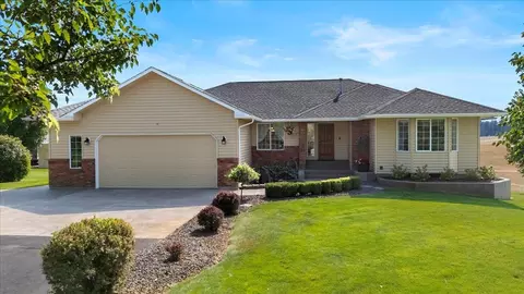 Exterior - 304 E Burk Rd, Colbert, WA 99005 photo 1 of 5