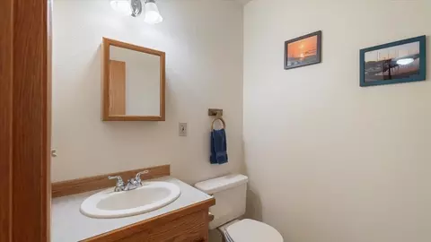 Bath - 304 E Burk Rd, Colbert, WA 99005 photo 1 of 5