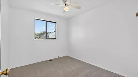 Bedroom - 5012 E Commerce Ave, Spokane, WA 99206 photo 1 of 4
