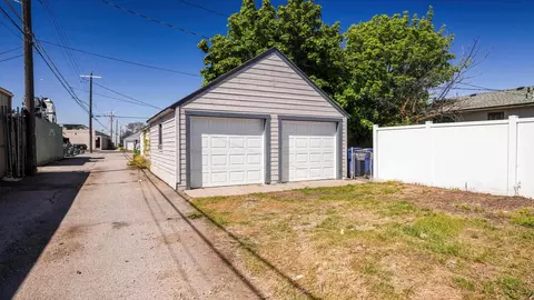 Exterior - 5012 E Commerce Ave, Spokane, WA 99206 photo 4 of 4