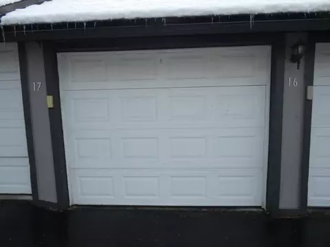Exterior - 110 E Weile Ave #1, Spokane, WA 99208 photo 2 of 2