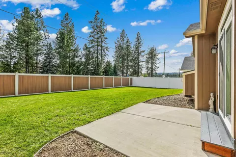 Exterior - 712 E Belle Ln, Colbert, WA 99005 photo 5 of 6