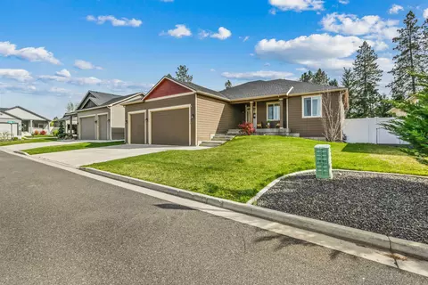 Exterior - 712 E Belle Ln, Colbert, WA 99005 photo 2 of 6