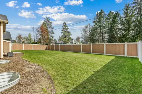 Exterior - 712 E Belle Ln, Colbert, WA 99005 photo 6 of 6