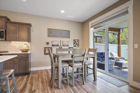 Dining - 924 E Handy Rd, Colbert, WA 99005 photo 1 of 2
