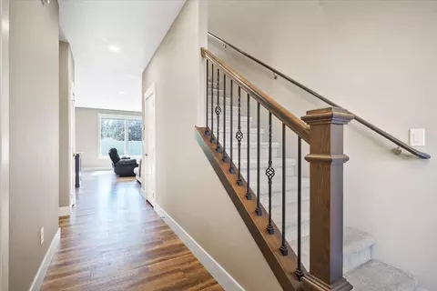 Entry Way - 924 E Handy Rd, Colbert, WA 99005 photo 2 of 5