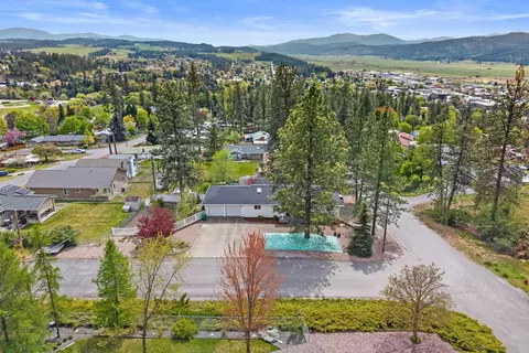 620 E 10th Ave, Colville, WA 99114