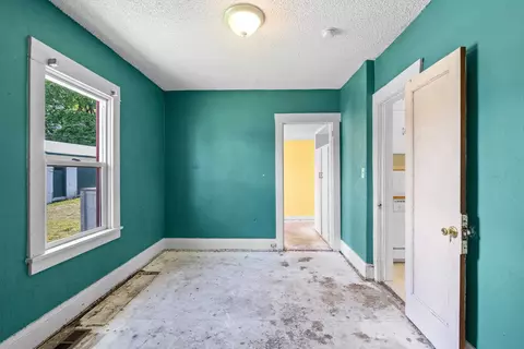 Bedroom - 1818 E 11th Ave, Spokane, WA 99202 photo 3 of 4