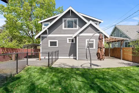 Exterior - 3628 E 24th Ave, Spokane, WA 99223 photo 9 of 10