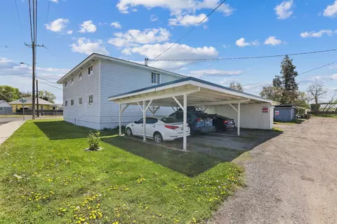Exterior - 1847 E Marshall Ave, Spokane, WA 99207 photo 2 of 5
