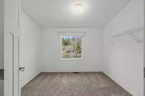 Bedroom - 792 Dirks Rd, Priest River, ID 83856 photo 3 of 4