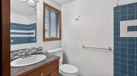 Bath - 4805 E Jaremko Dr, Mead, WA 99021 photo 2 of 5