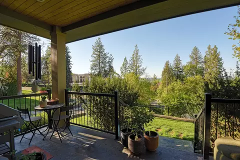 Exterior - 2 E Sumner Ave, Spokane, WA 99202 photo 3 of 10