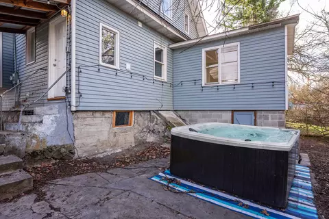 Exterior - 613 E 9th Ave, Spokane, WA 99202 photo 3 of 8