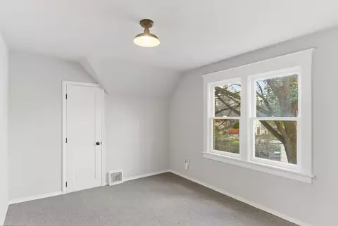 Bedroom - 613 E 9th Ave, Spokane, WA 99202 photo 3 of 5