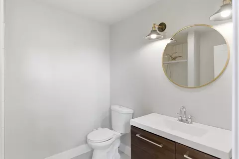 Bath - 613 E 9th Ave, Spokane, WA 99202 photo 3 of 4