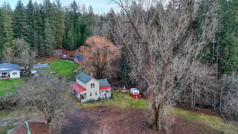 3926 E Chattaroy Rd, Chattaroy, WA 99003 photo 8
