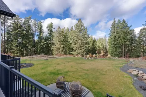 Exterior - 17415 N Dunn Rd, Colbert, WA 99005 photo 4 of 6