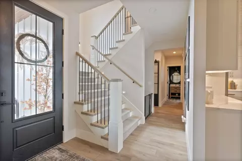Entry Way - 17415 N Dunn Rd, Colbert, WA 99005 photo 1 of 4