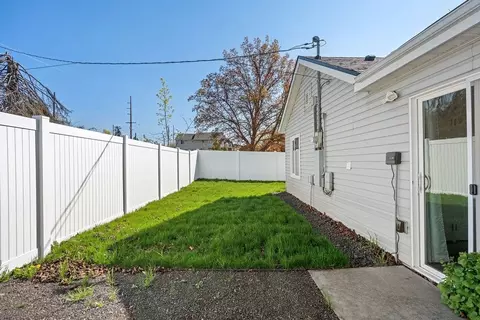 2507 E Upriver Dr, Spokane, WA 99207 photo 31
