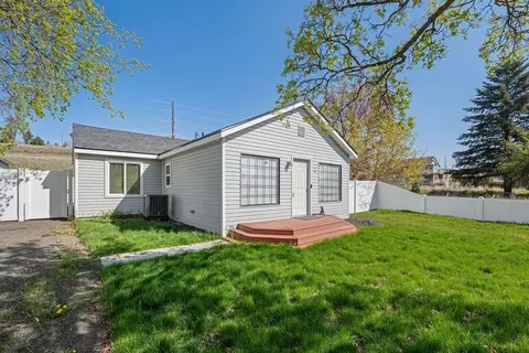 2507 E Upriver Dr, Spokane, WA 99207 photo 36