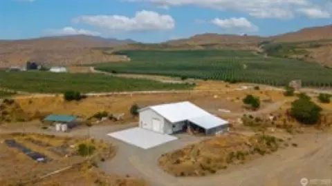 385 Hwy 153 Hwy, Pateros, WA 98846